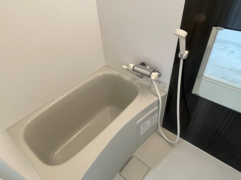 物件内観写真6　(浴室)