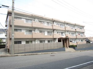 サンモール原外観写真