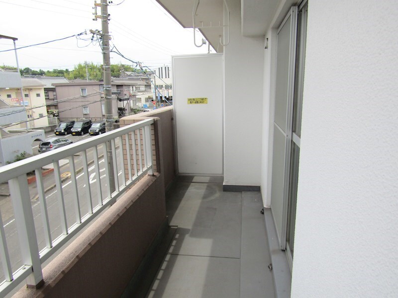 物件内観写真8　(ベランダ)