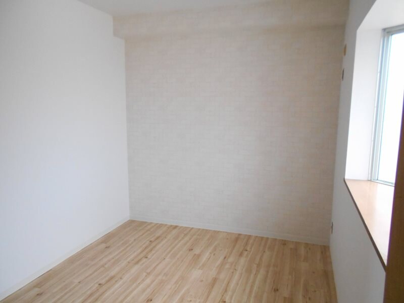 物件内観写真6　(洋室6帖)