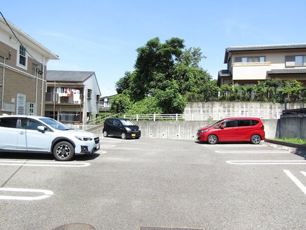 駐車場(駐車場)