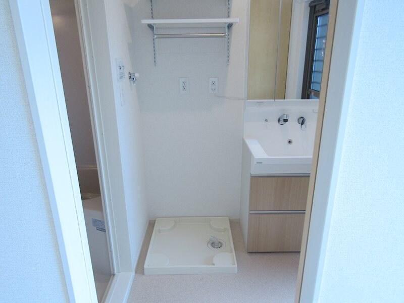 物件内観写真12　(洗濯パン)