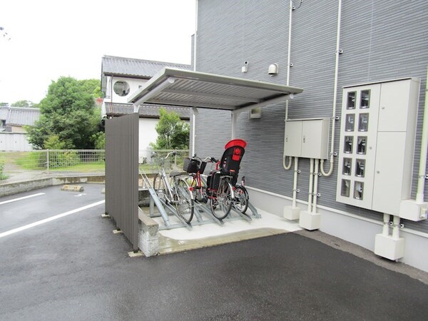 その他共有部分(駐輪場)