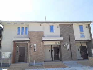 シャトル脇島外観写真