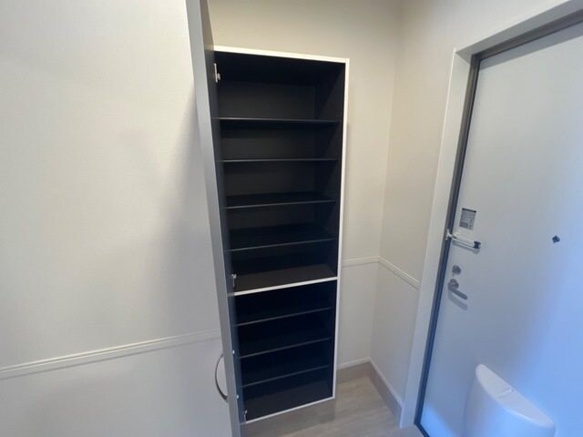 物件内観写真12　(シューズボックス)