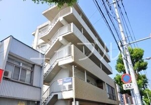 片岡ビル外観写真