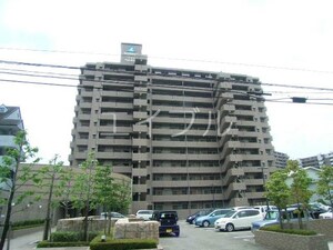 サーパス桟橋通第二外観写真