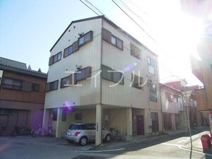 伊勢ハイツ外観写真