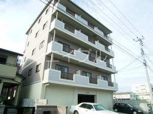 エクセル南金田外観写真