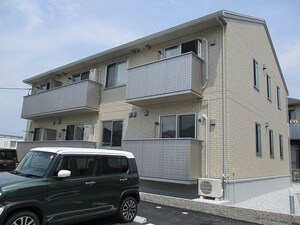 チェリーブロッサムB棟外観写真