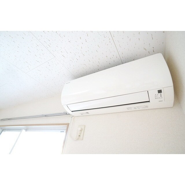 物件内観写真14　(エアコン完備)