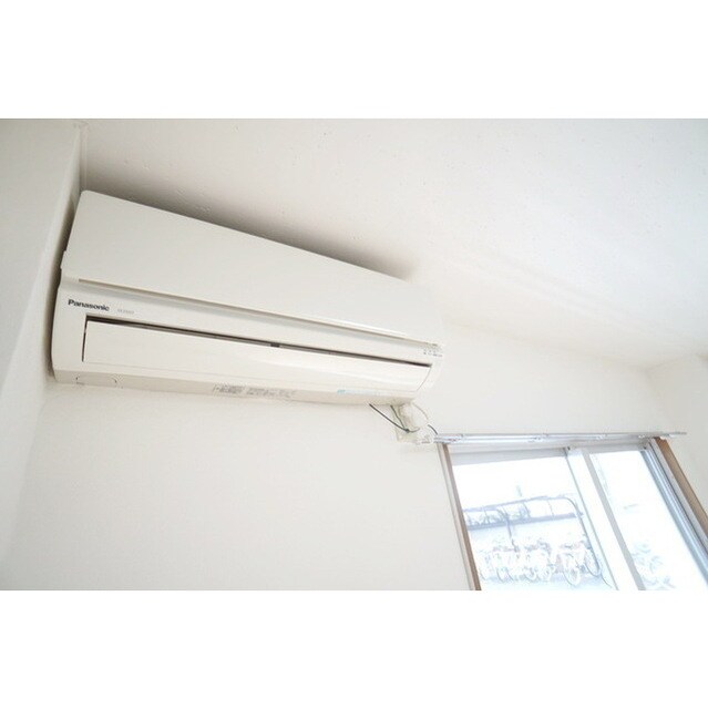 物件内観写真13　(エアコン完備)