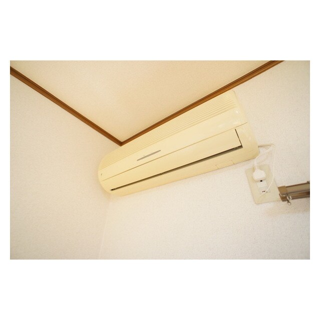 物件内観写真14　(エアコン完備)