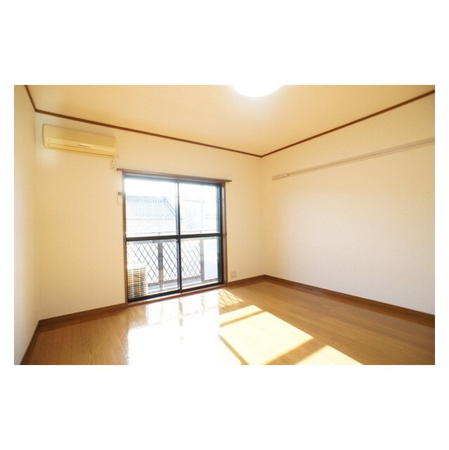 物件内観写真17　(エアコン完備)