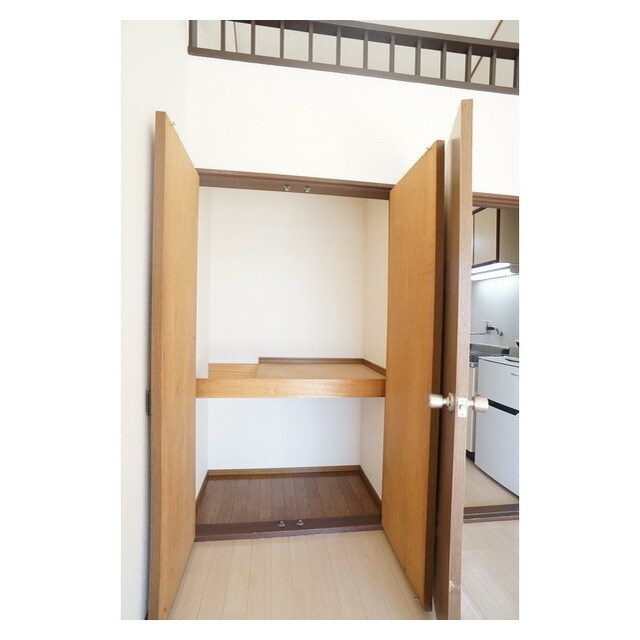 物件内観写真12　(シンプルで使いやすいクローゼッ)