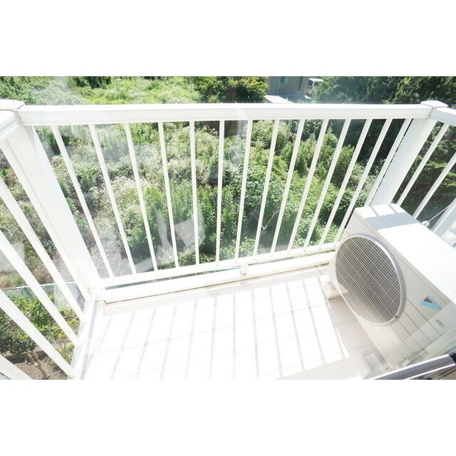 物件内観写真15　(使いやすいバルコニー)