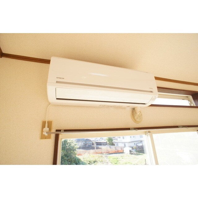 物件内観写真16　(エアコン完備)