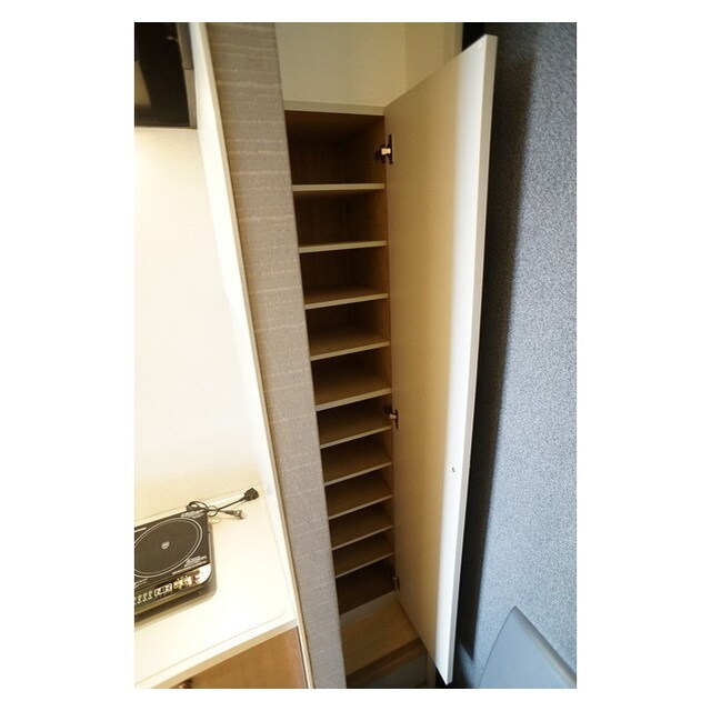 物件内観写真13　(シューズボックス完備)