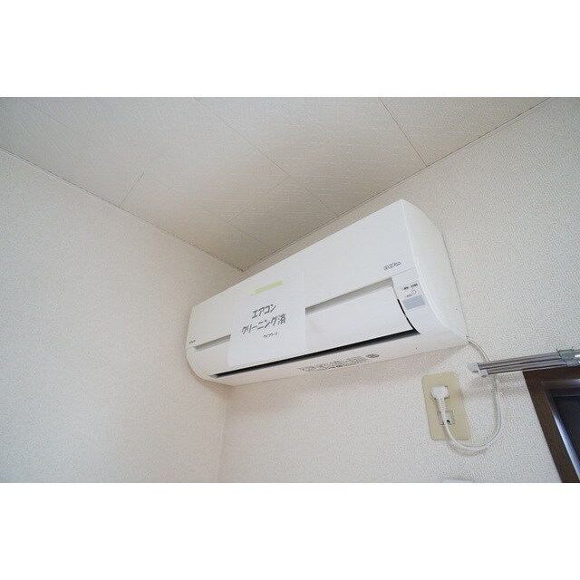 物件内観写真14　(エアコン完備)