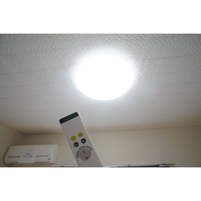 物件内観写真24　(照明付)