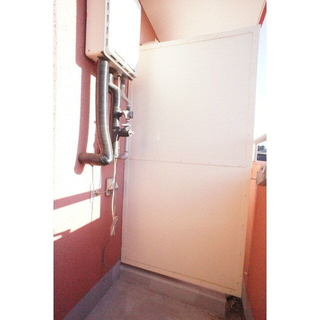 物件内観写真24　(洗濯機置き場になります)