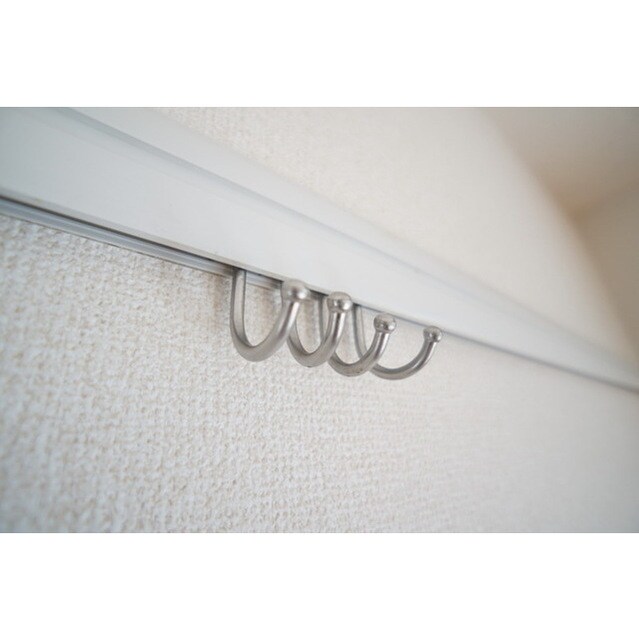 物件内観写真14　(あると好評ハンガーレール)