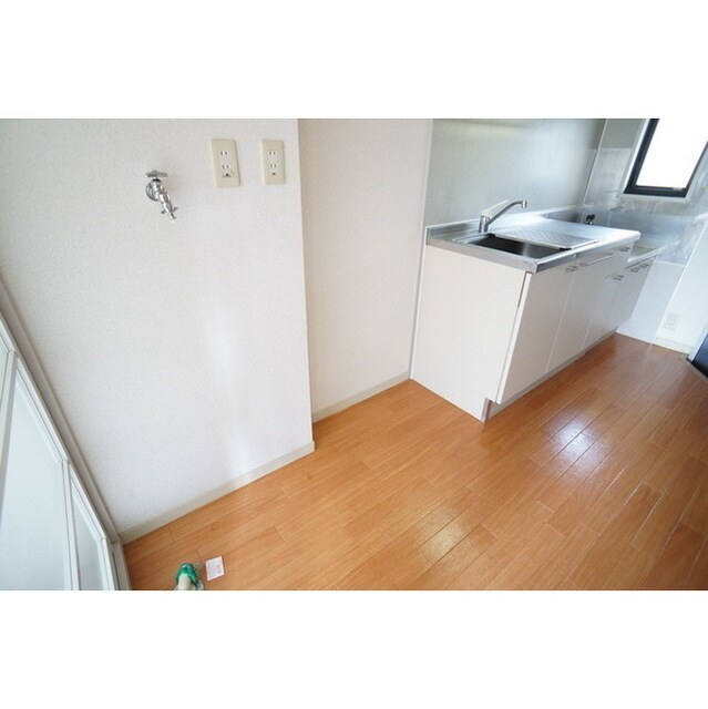 物件内観写真19　(洗濯機置き場になります)