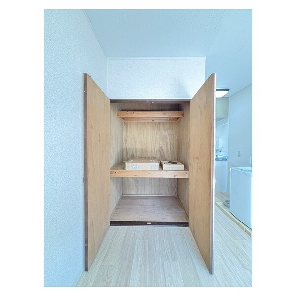 収納(大物から小物までしっかり収納で)