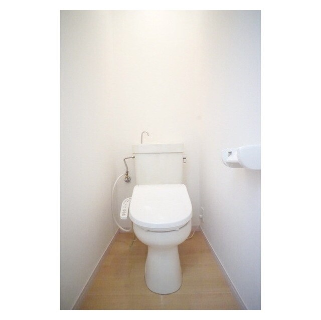 物件内観写真10　(清潔感のある空間)