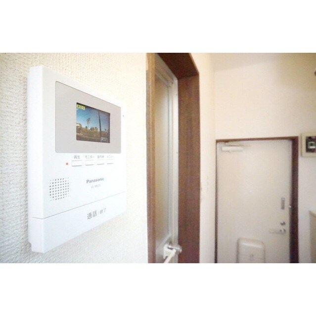 物件内観写真13　(不意の来客にも安心ですね)