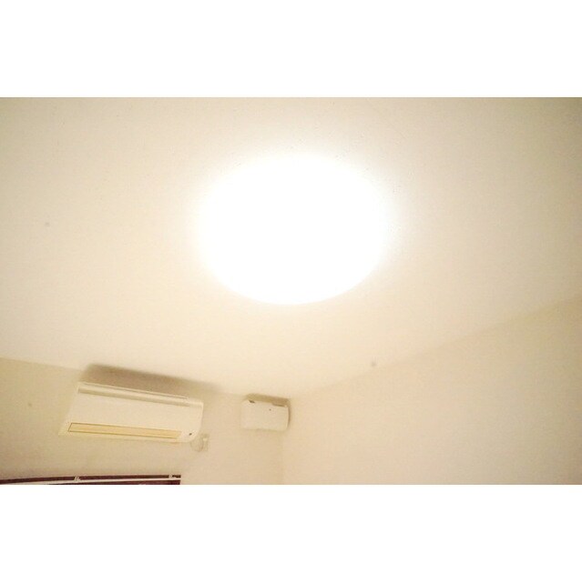 物件内観写真23　(居室照明完備)