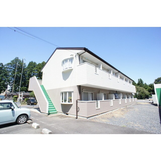 物件外観写真1　(Ｂ棟の外観です)