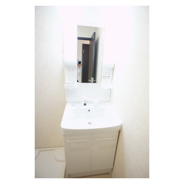 物件内観写真8　(洗面スペース確保)