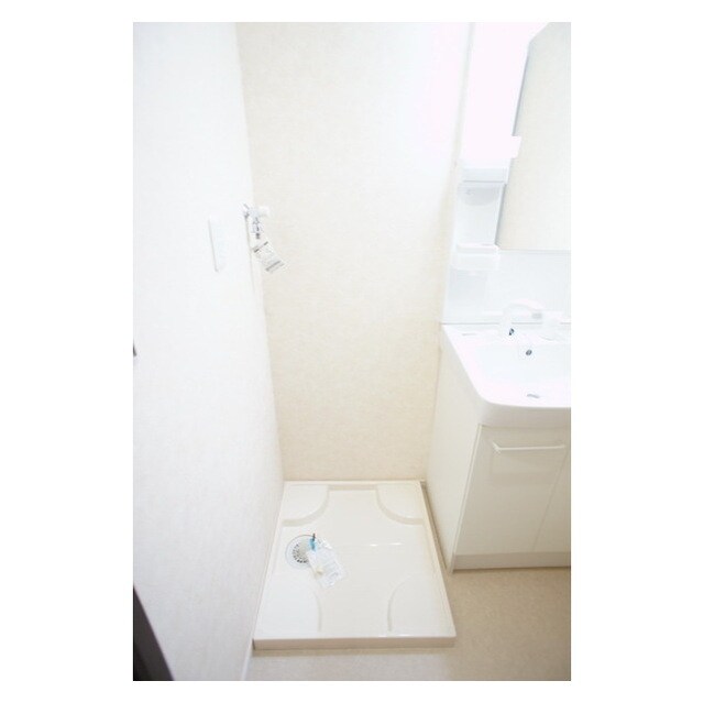 物件内観写真16　(洗濯機置き場になります)