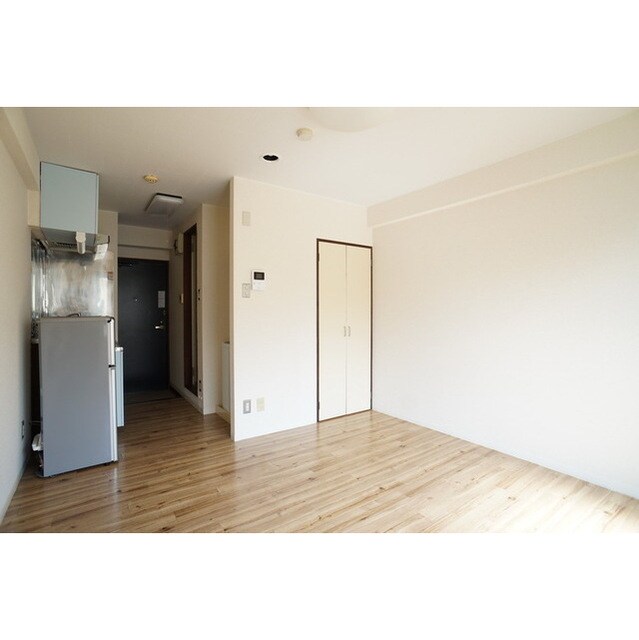 物件内観写真6　(家具類の配置をイメージしやすい)