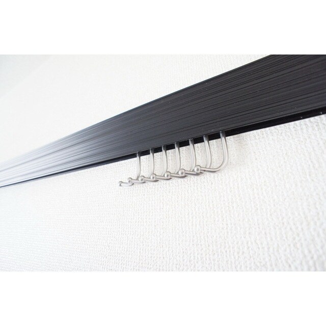 物件内観写真14　(好評のハンガーレール)