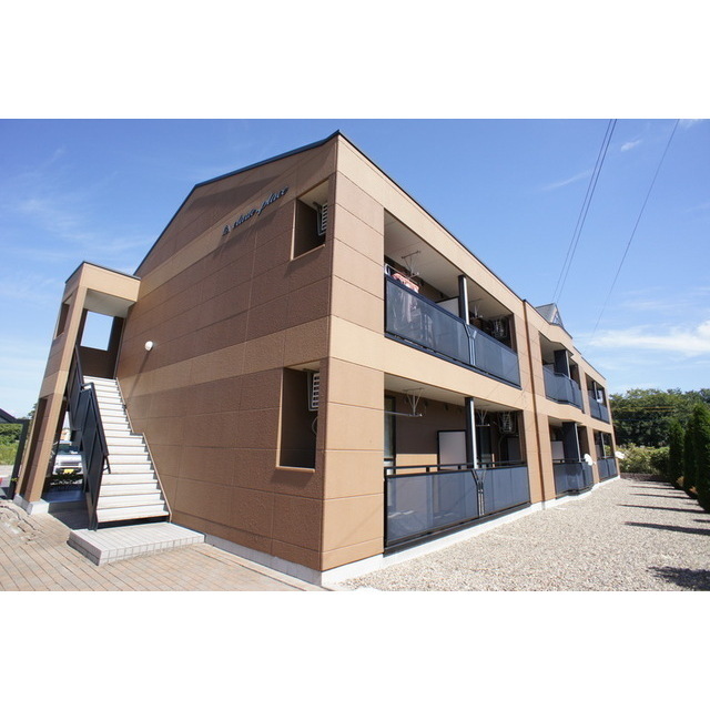 ｃｌａｒｔｅ．ｐｌａｃｅ(クランテプラース)