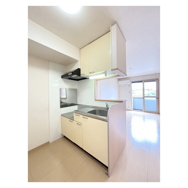 キッチン(充実のキッチンセットですね☆)