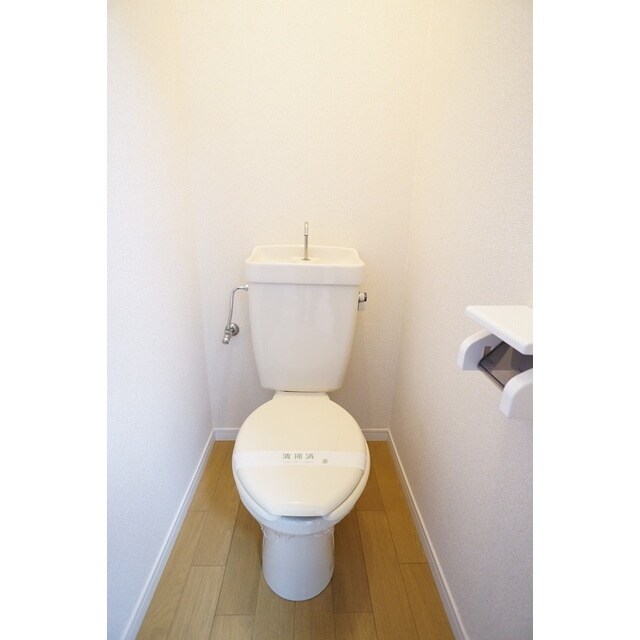 物件内観写真9　(清潔感のある空間)