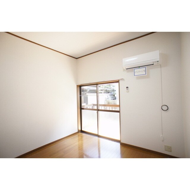 物件内観写真18　(家具類の配置をイメージしやすい)