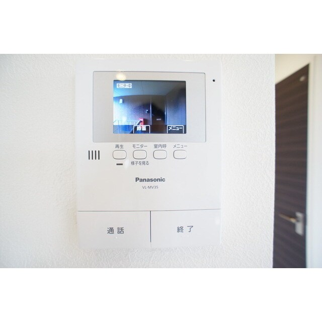 物件内観写真12　(不意の来客にも安心ですね)