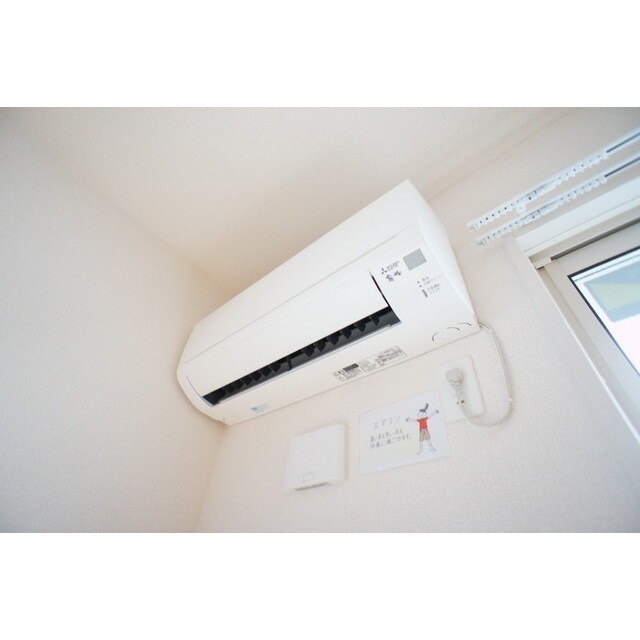 物件内観写真13　(エアコン完備)