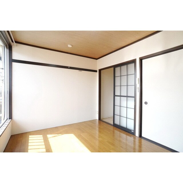 物件内観写真6　(毎日をやさしく過ごせる室内)