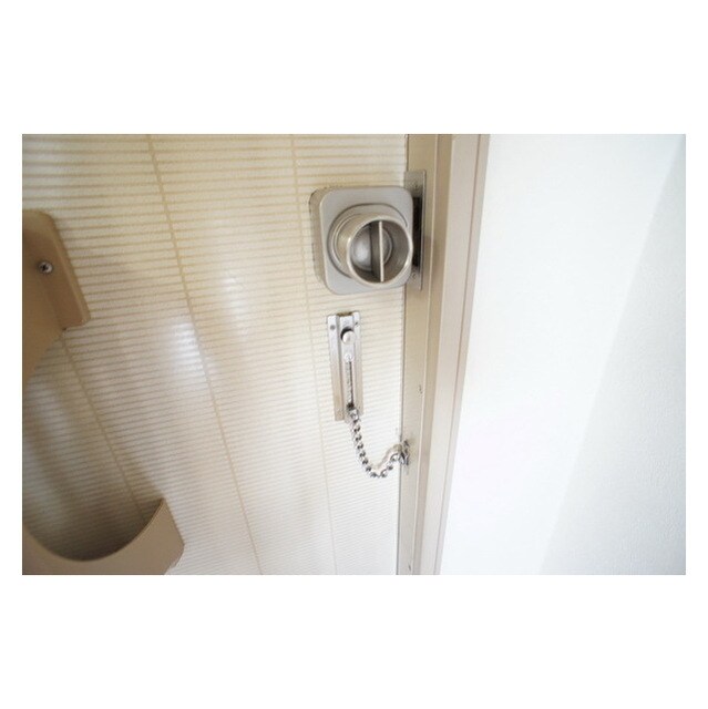 物件内観写真11　(安心のドアチェーン)