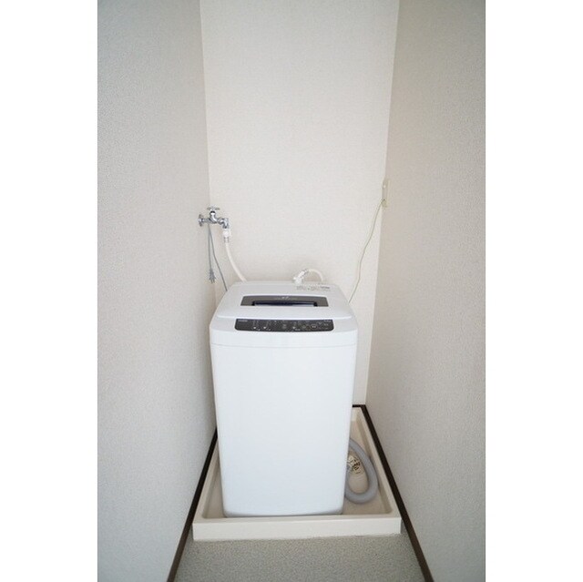 物件内観写真12　(冷蔵庫・洗濯機・照明完備)