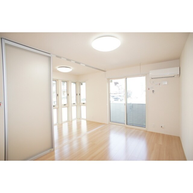 物件内観写真21　(エアコン完備です)