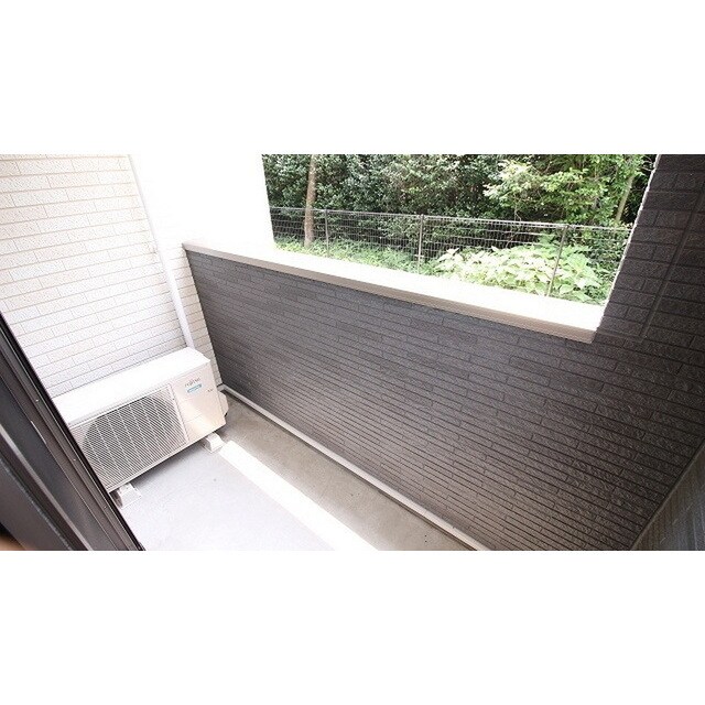 物件内観写真15　(使いやすいバルコニー)