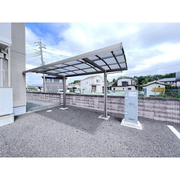 その他共有部分(駐輪場と宅配ボックス完備)
