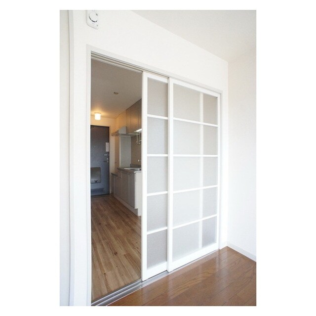 物件内観写真19　(気分で区切れるスライドパネル)