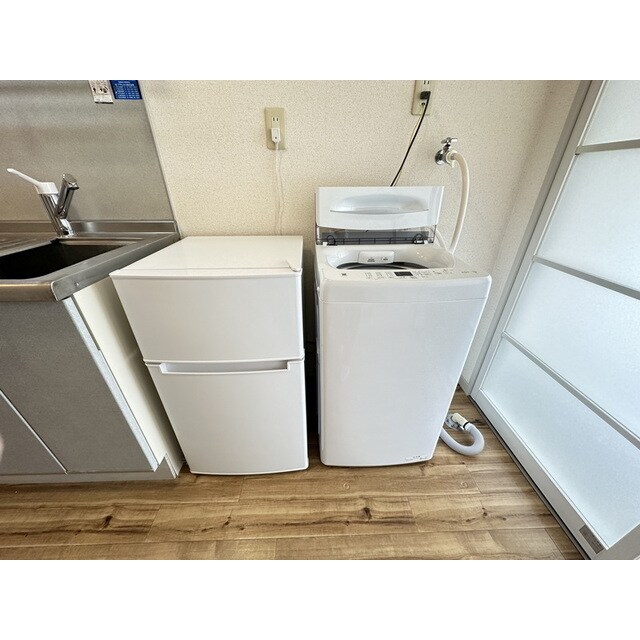 物件内観写真24　(家電4点(冷蔵庫･洗濯機･照明･IH)